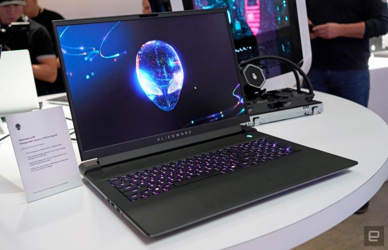 Alienware m18