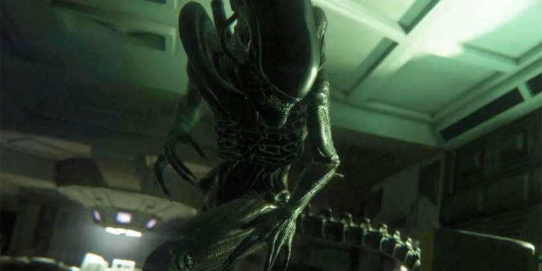 Image of Xenomorph Stalking its Prey in Alien: Isolation