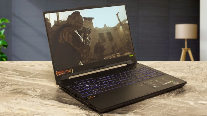 ASUS TUF Gaming A15 (FA507, 2023) review - superb battery life and display color accuracy | LaptopMedia.com