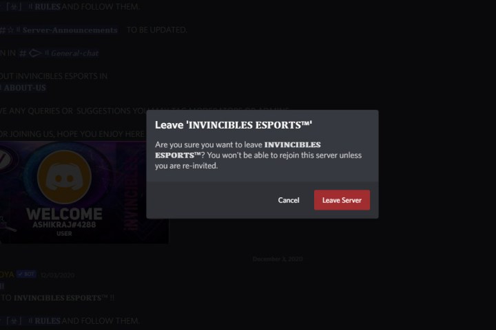 لقطة شاشة للمطالبة بترك الخادم على Discord.