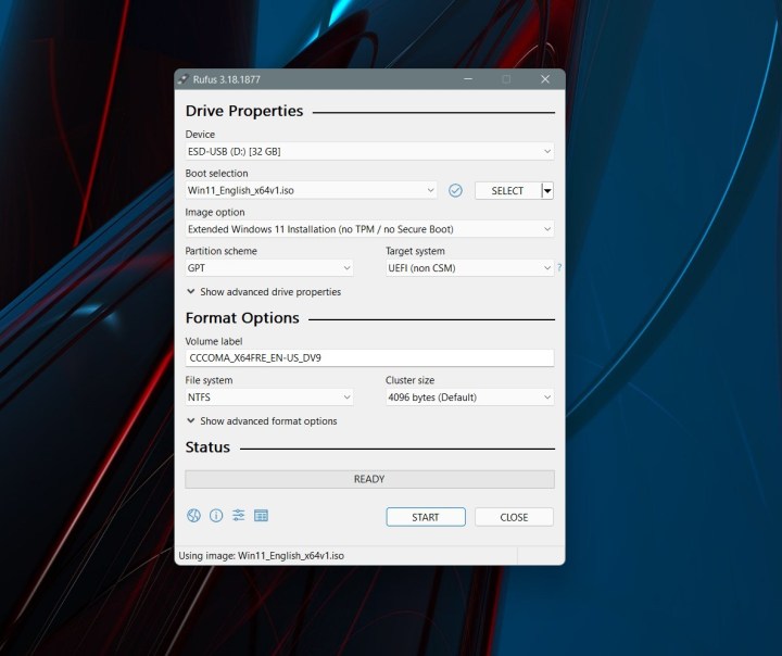 خصائص محرك الأقراص على Rufus على نظام التشغيل Windows 11.