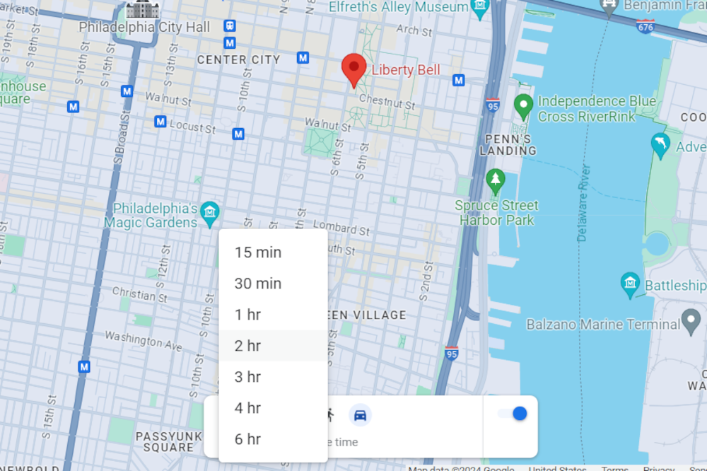 لقطة شاشة من خرائط Google تعرض خيارات مدة وقت السفر