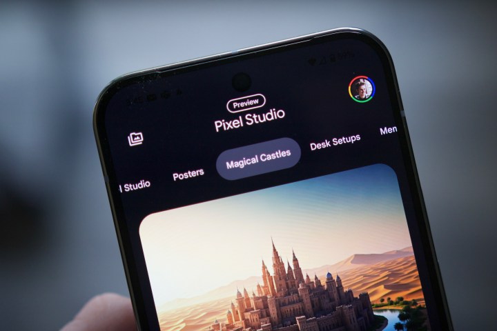 صورة مقربة لتطبيق Pixel Studio على هاتف Google Pixel 9 Pro XL.