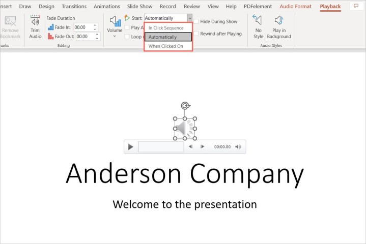 ابدأ الإجراءات لتشغيل أغنية على شريحة.