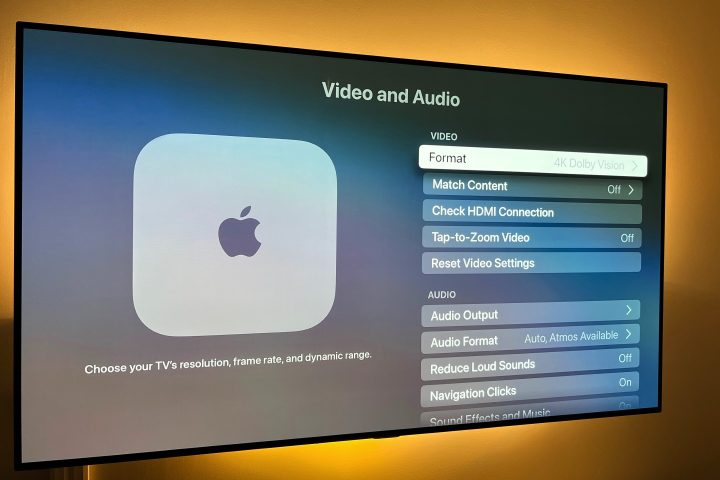 قائمة الفيديو والصوت في Apple TV 4K.