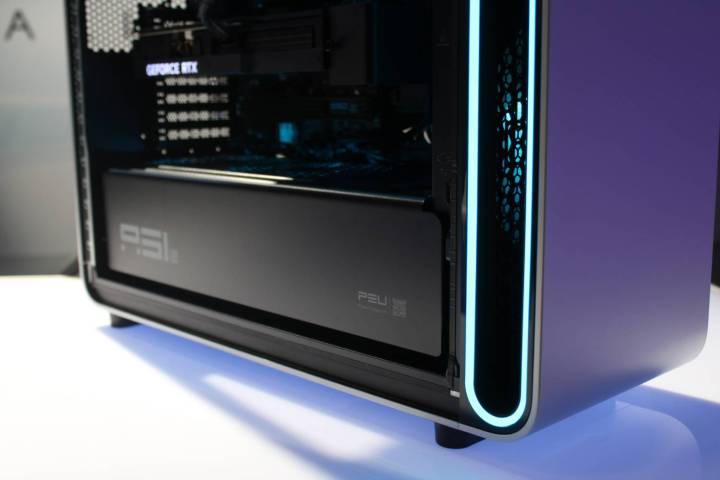 منطقة Alienware 51 تعود إلى الصورة img 9860