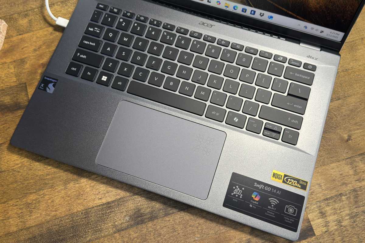 Acer Swift Go AI 14 لوحة مفاتيح