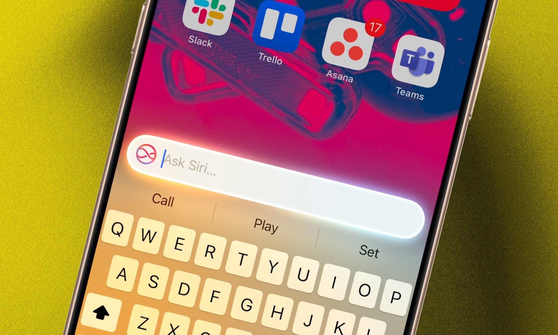 استدعاء سيري على iPhone.