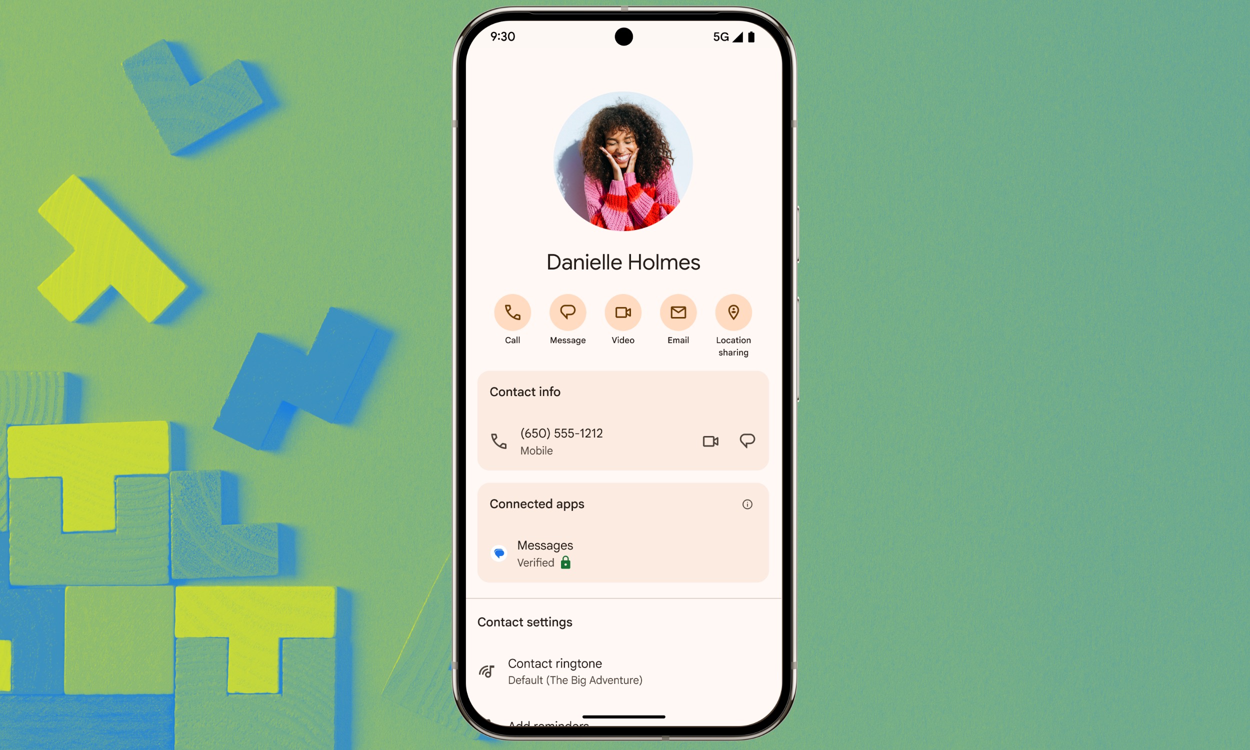 تم التحقق من جهة الاتصال على هاتف Android.