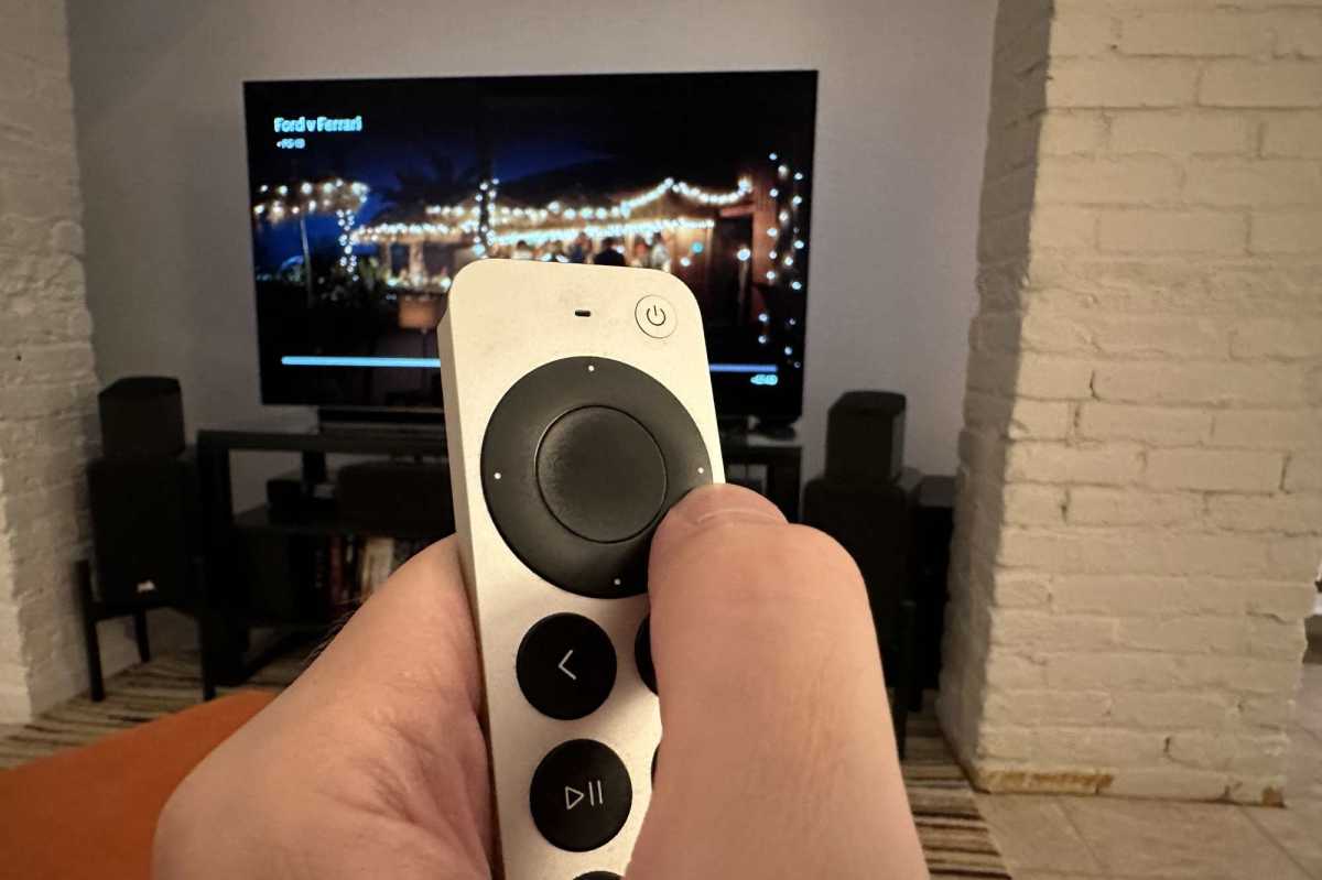 Apple TV 4K Siri Remote Swipe الحافة الخارجية