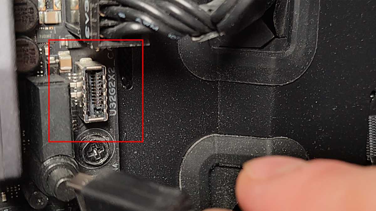 سطح المكتب PC Front Panel Outputing UB32GX2