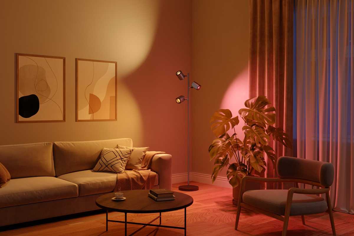 Govee Tree Floor Lamp تفاصيل