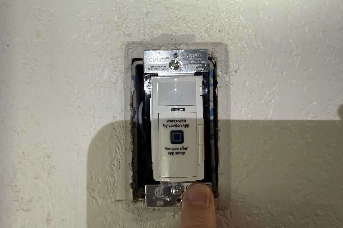 15 مفتاح باهتة في المربع