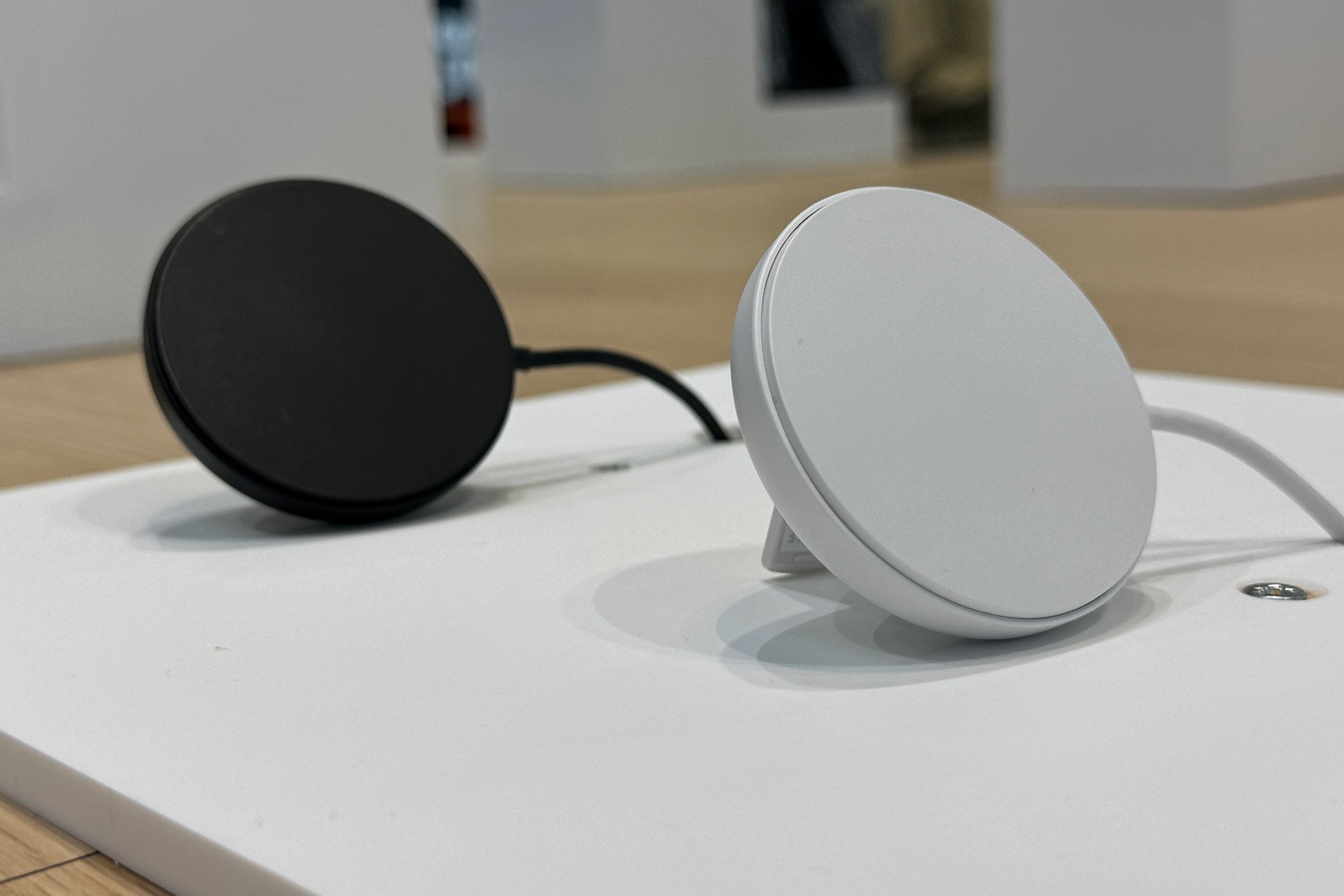 Belkin Boostcharge الشاحن اللاسلكي