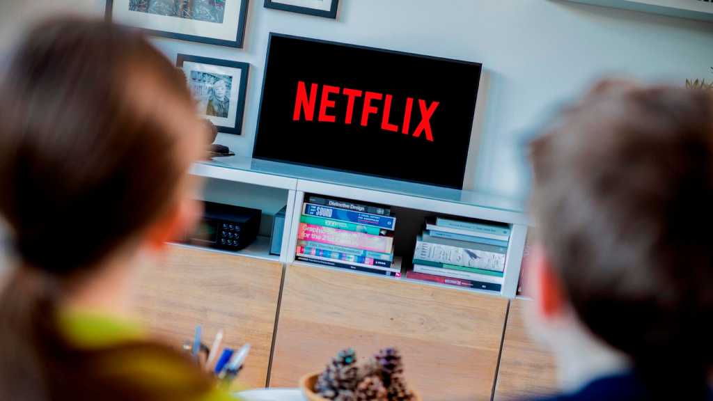 هل تستحق خطة Netflix الإعلانية الأرخص ثمناً؟ نحن كسر كل شيء إلى أسفل