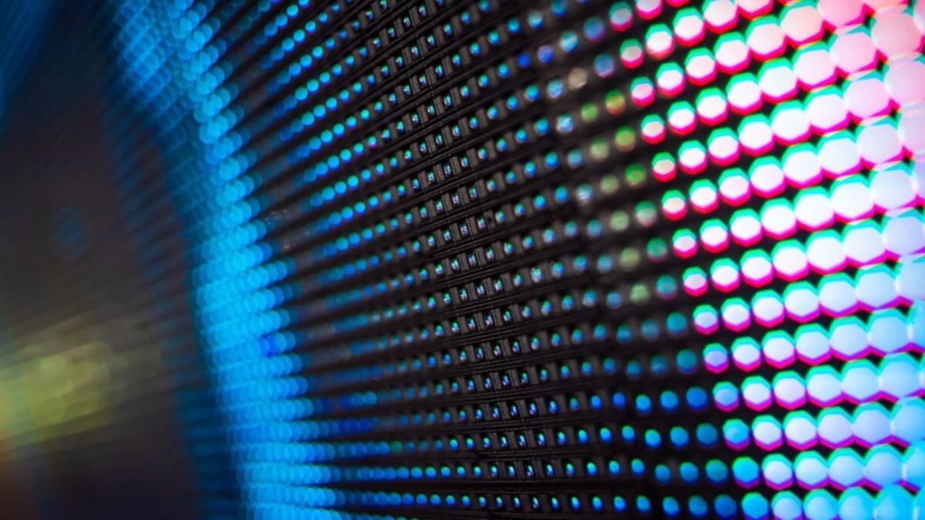 صمم الفيزيائيون بكسلًا صغيرًا جدًا، بدقة عالية كاملة يمكن وضعها في فتات الخبز