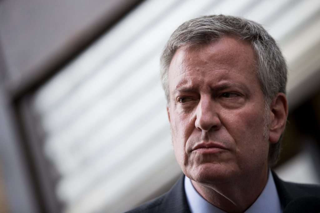 ChatGPT Bill de Blasio هو علامة على الأشياء القادمة