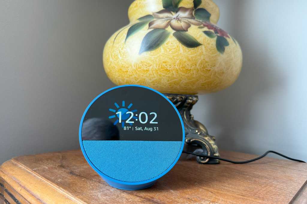 احصل على اليكسا بسعر رخيص! جهاز Echo Spot الأنيق معروض للبيع الآن بخصم 31%