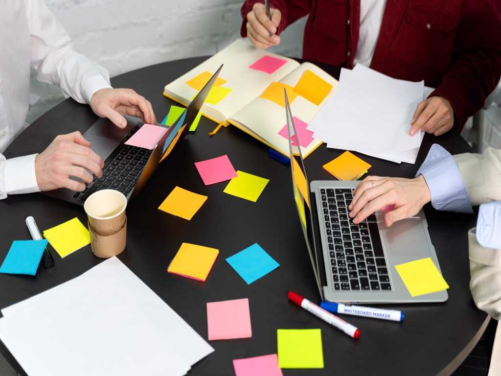 مايكروسوفت بروجكت يتيح إنشاء جداول زمنية متطورة بسعر 49.97 دولارًا أمريكيًا مدى الحياة.