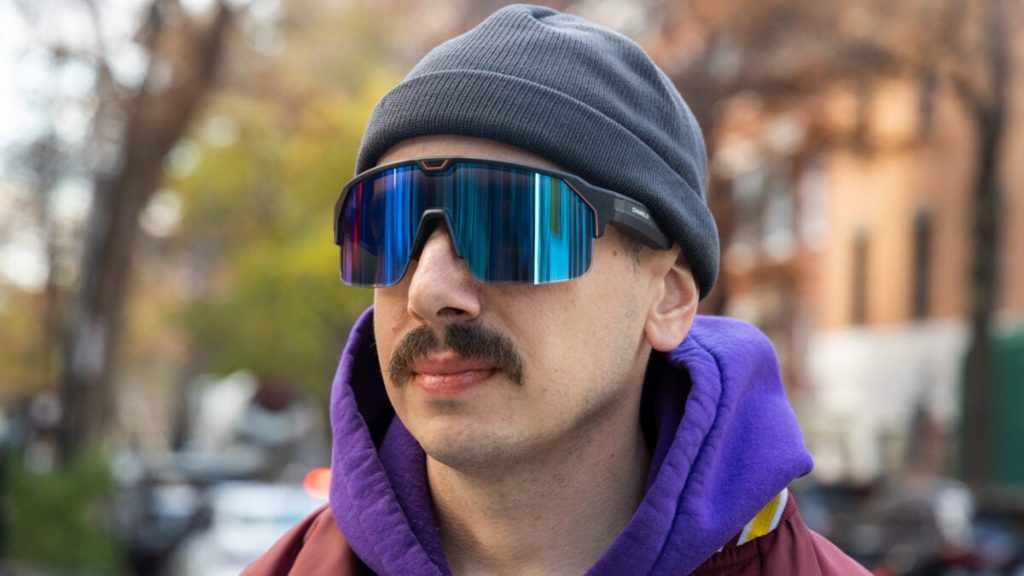 نظارات سماعات رياضية جديدة تتضمن ميزة رئيسية تسعى إليها ميتا.