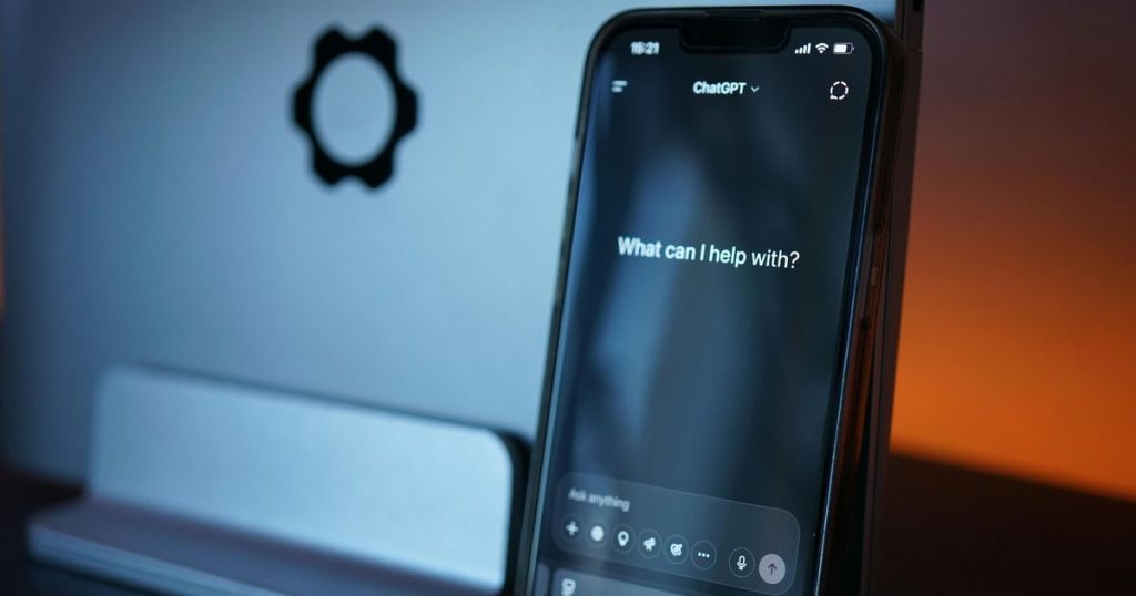 حتى برنامج (ChatGPT) يتعرض للقلق، فمنحه الباحثون تدريبًا على اليقظة الذهنية.